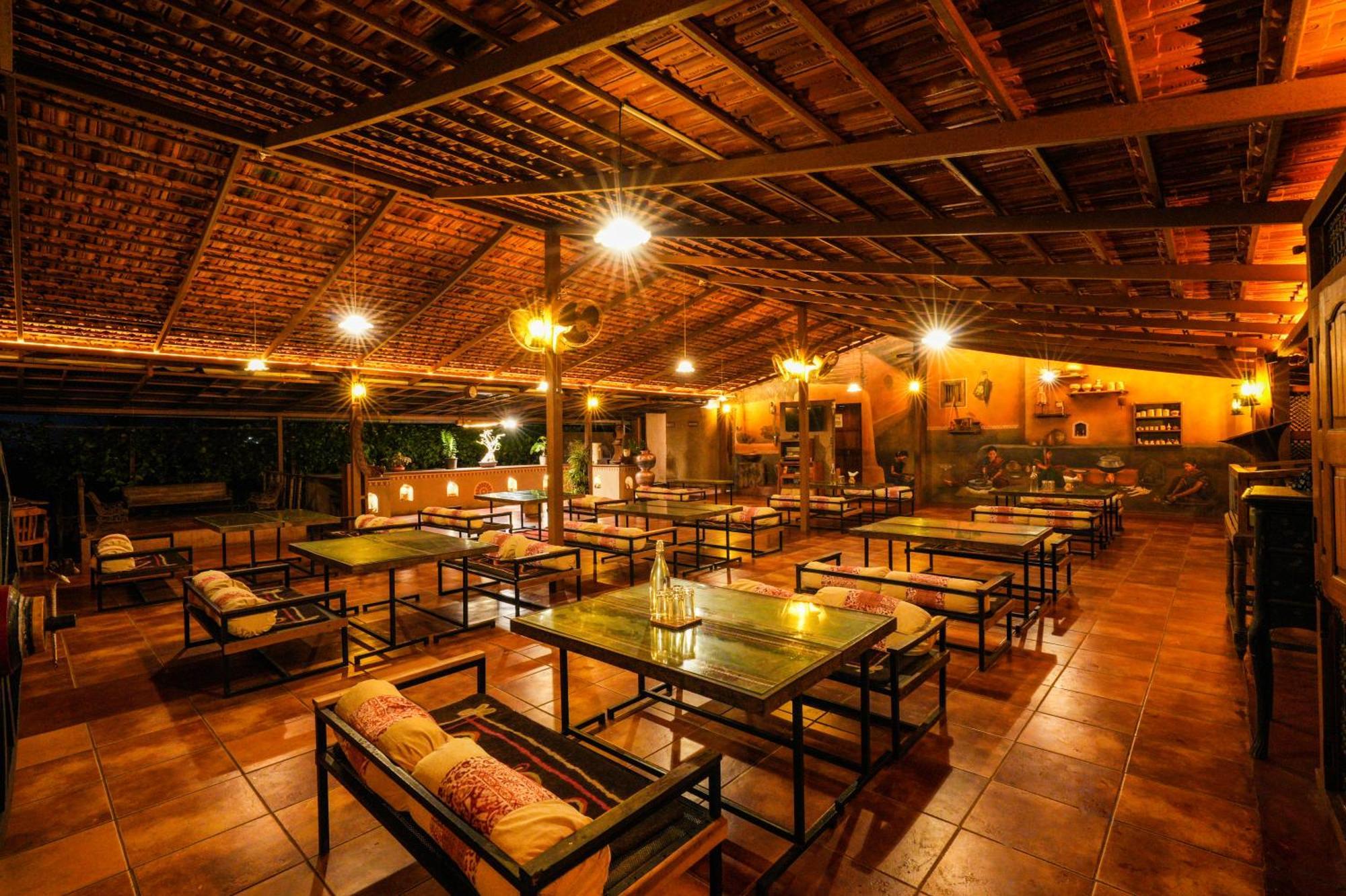 Nisarg Resort Kolhapur Exterior foto